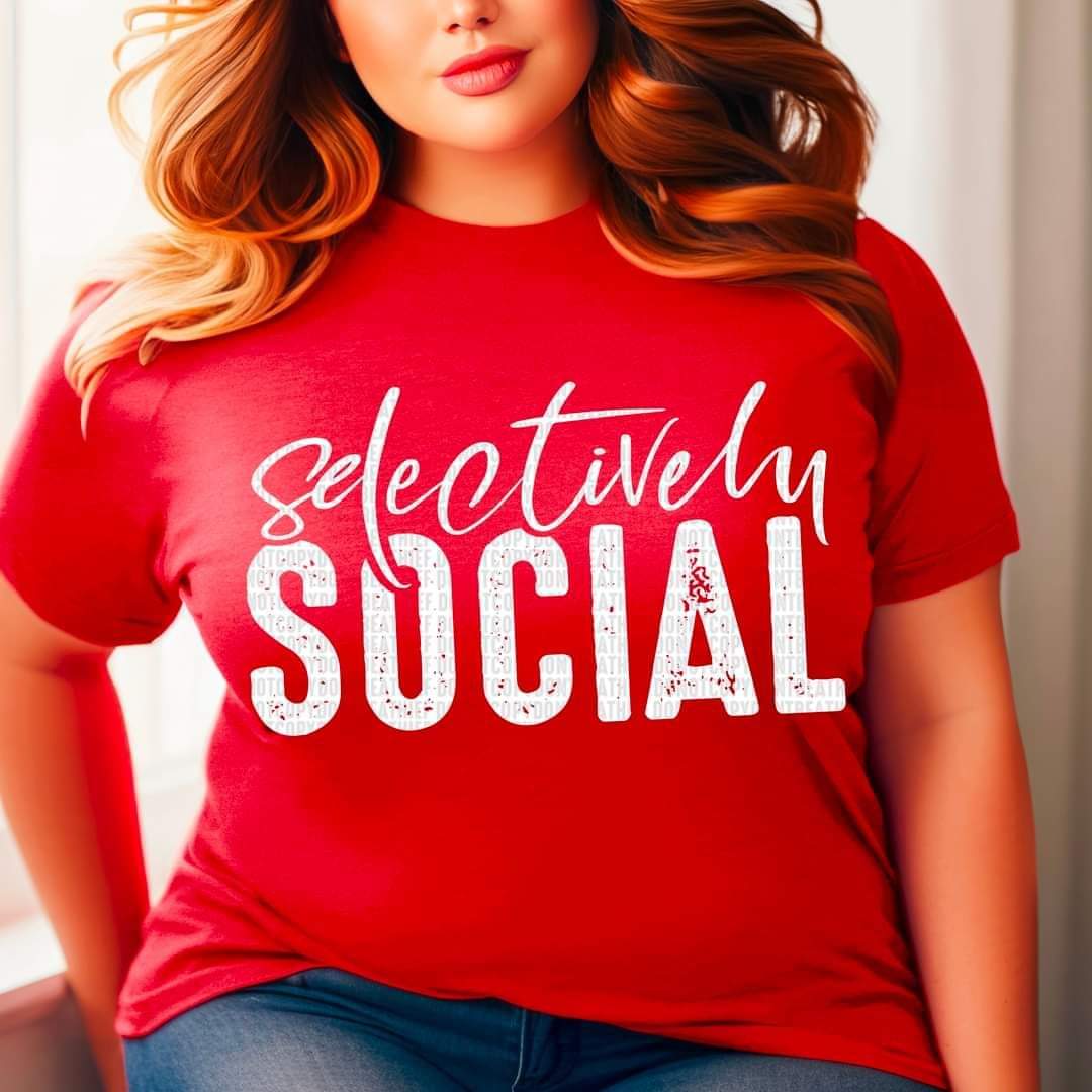 Selectively Social-SHIRT