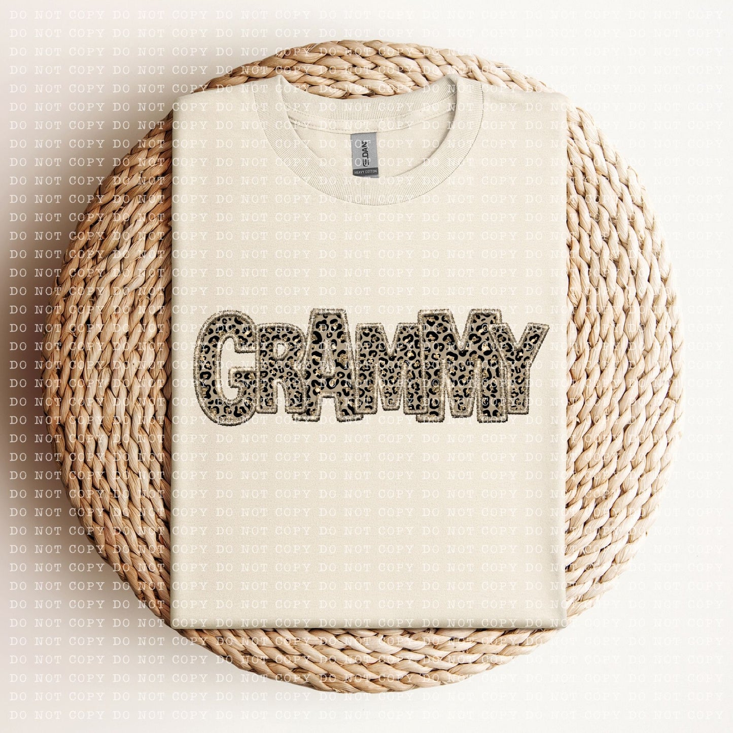 Leopard/Gold Mom & Grandma names - SHIRT ECHT.2023 *comment shirt color 7 name you want in note box