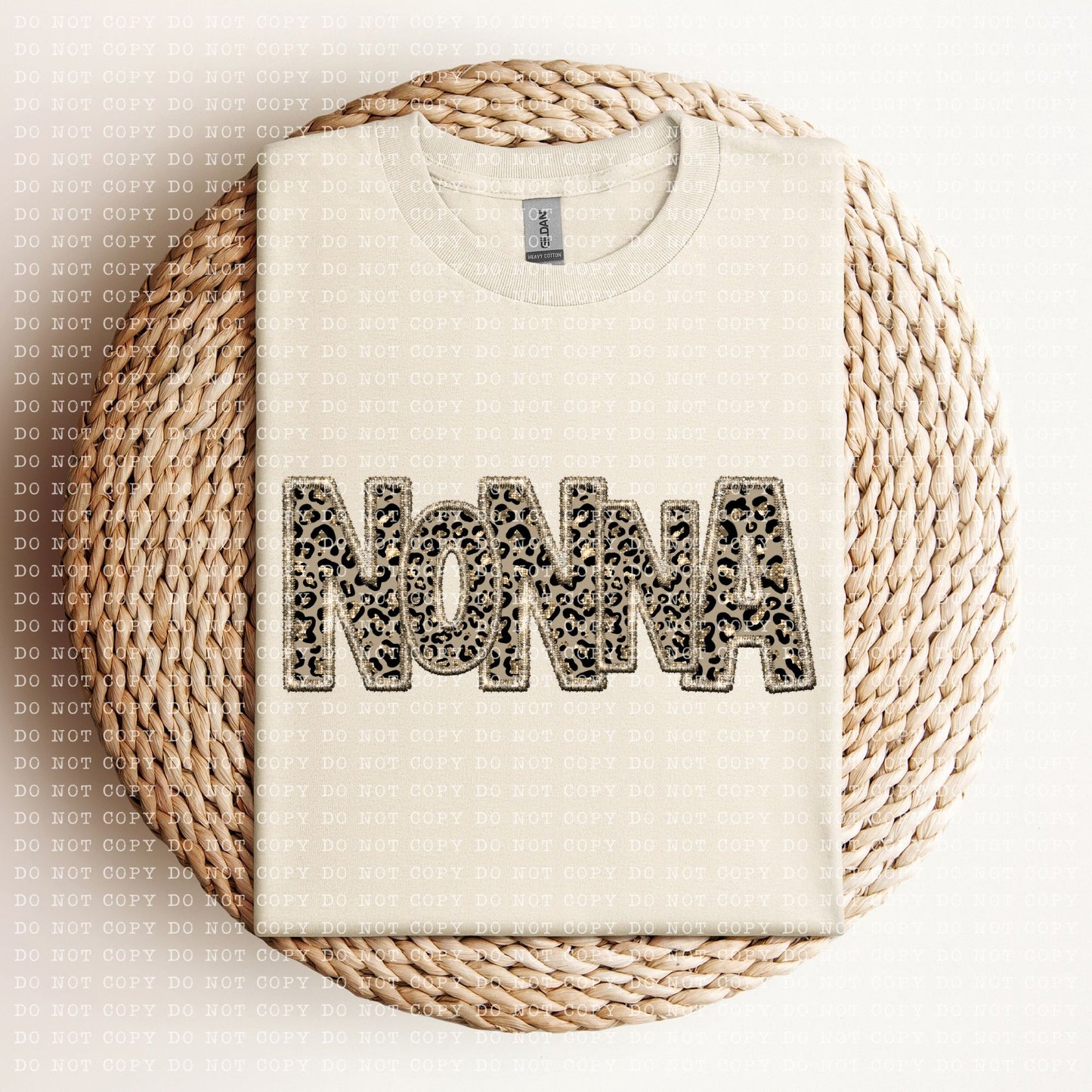 Leopard/Gold Mom & Grandma names - SHIRT ECHT.2023 *comment shirt color 7 name you want in note box