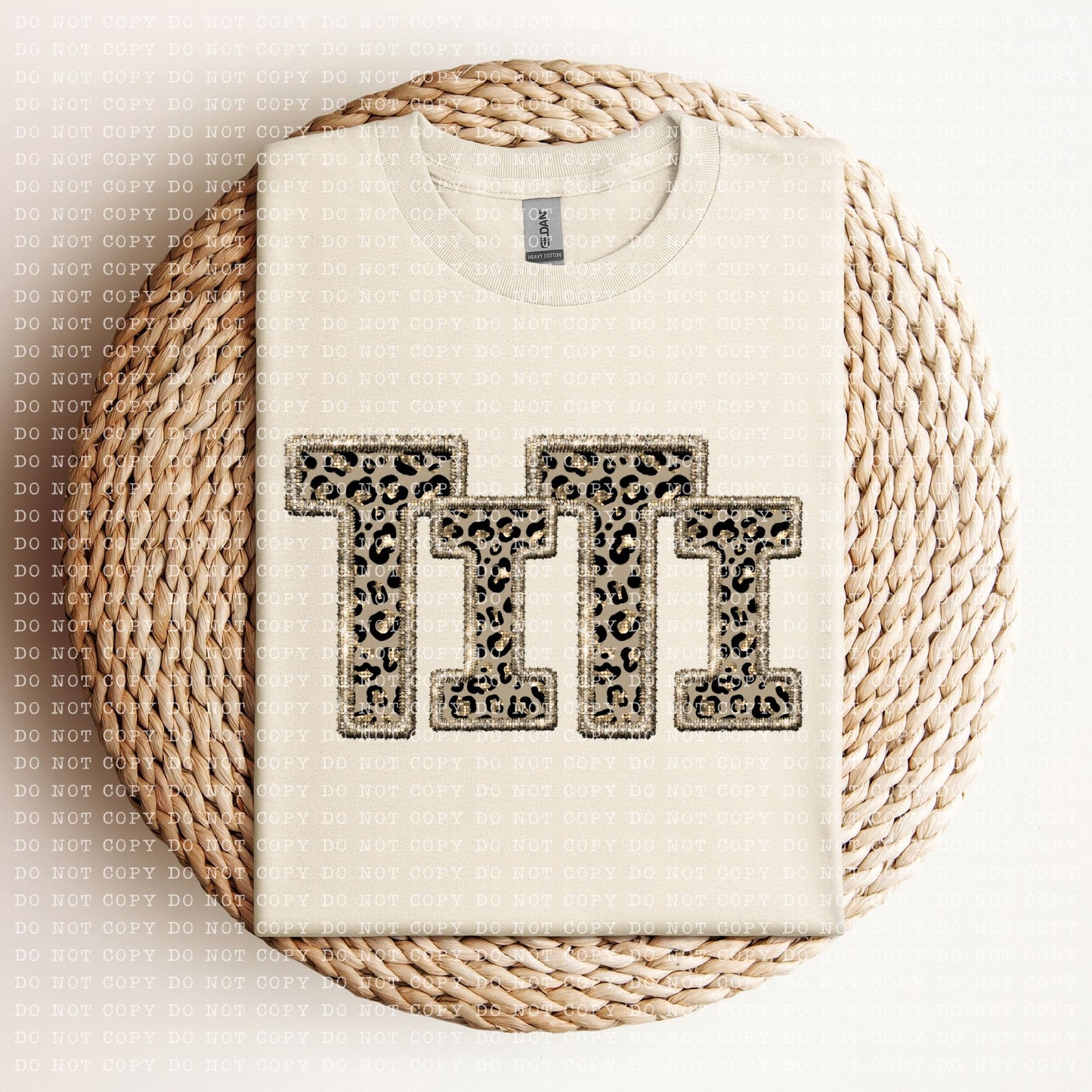 Leopard/Gold Mom & Grandma names - SHIRT ECHT.2023 *comment shirt color 7 name you want in note box