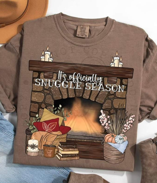 Snuggle Season - SHIRT DDD