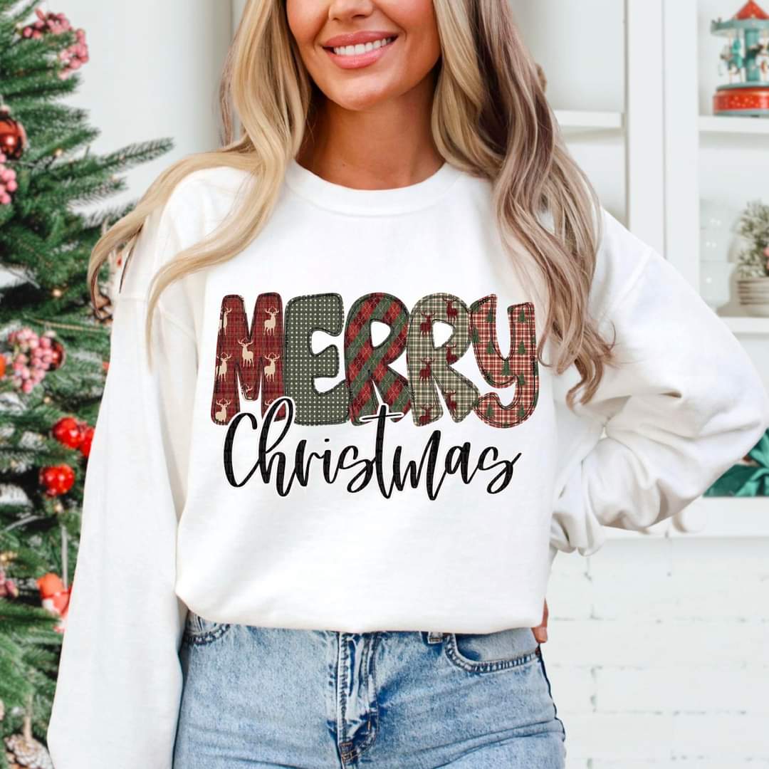 Merry Christmas Red & Green Lettering - SHIRT SDD