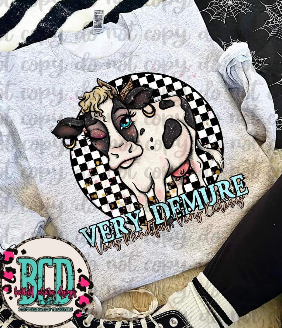 Very Demure Very Mindfully Cutesy Cow - SHIRT VSC