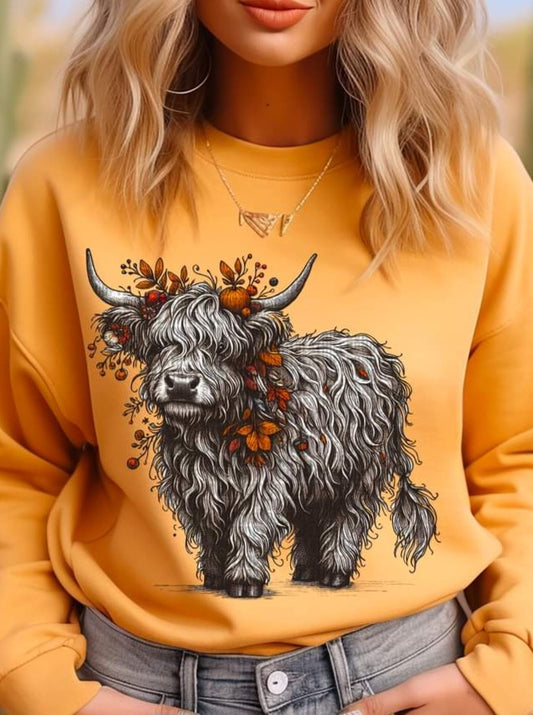 Highland Cow with Fall Flowers - SHIRT SDD