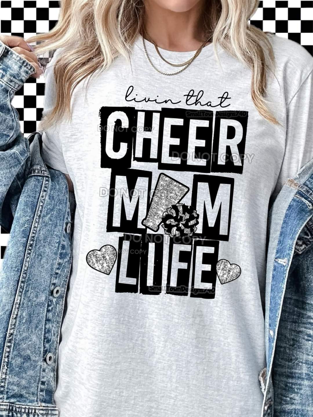 Livin That Cheer Mom Life - SHIRT SM.T.D24