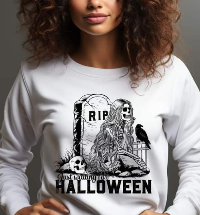 Just Waiting for Halloween - SHIRT SST.24