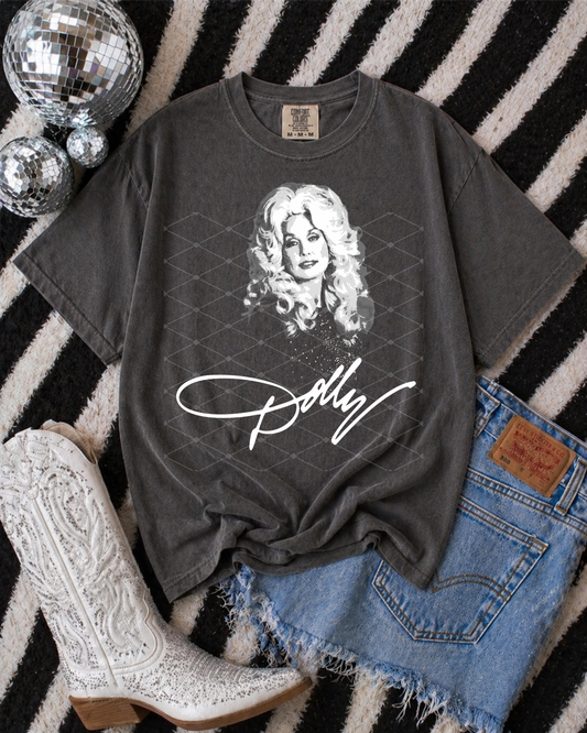 Dolly w Signature - SHIRT   *Add shirt color wanted in note box