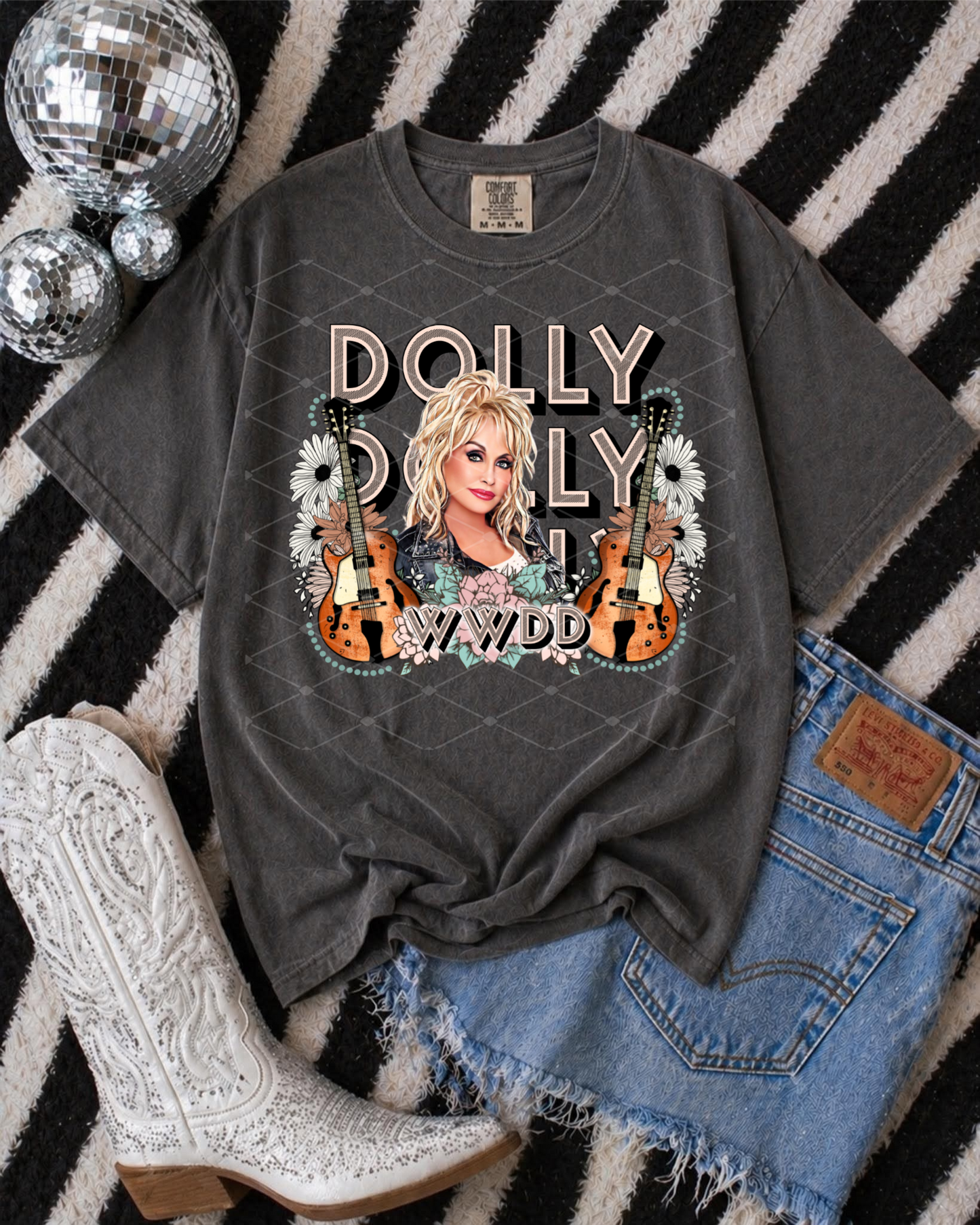 Dolly WWDD - SHIRT  *Add shirt color wanted in note box