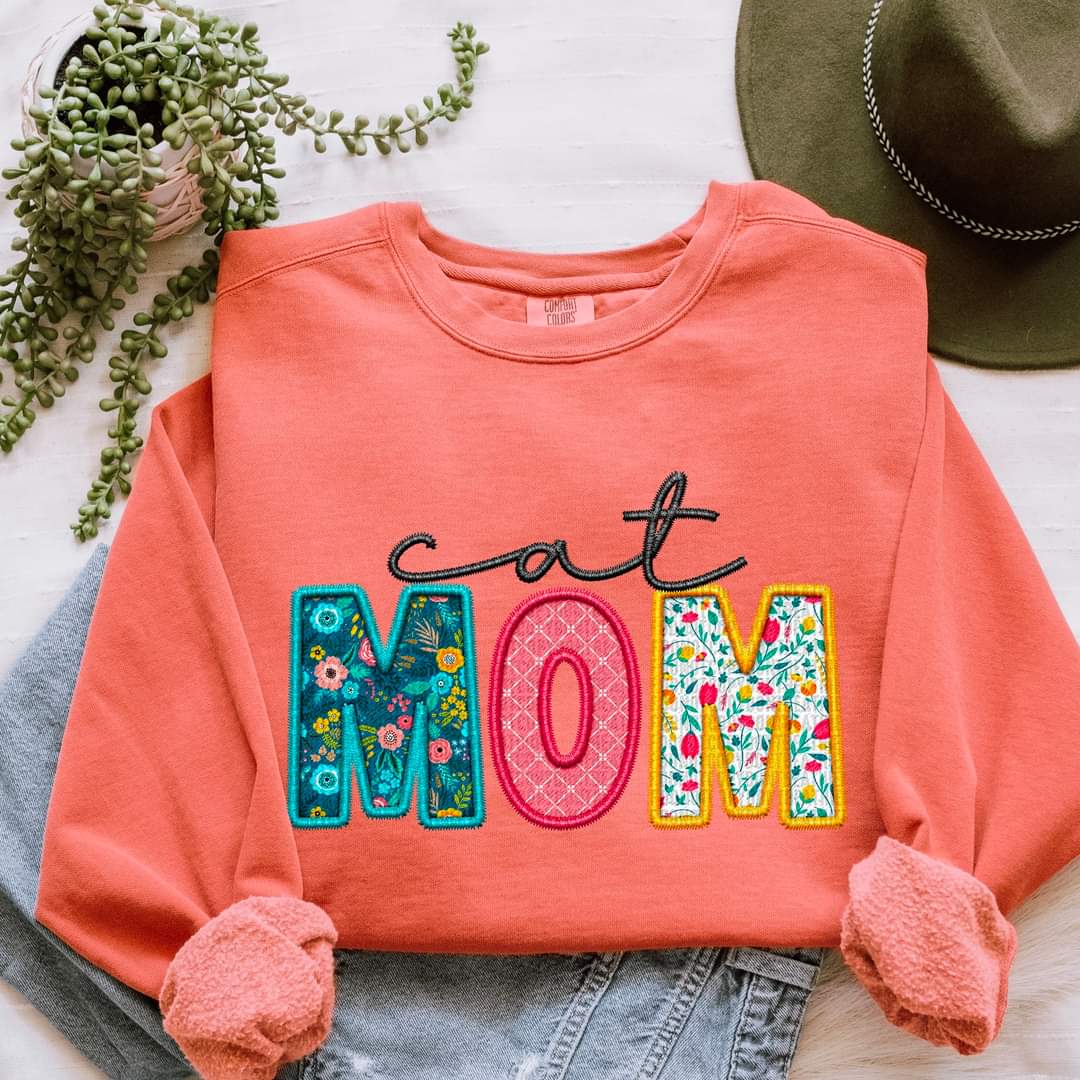 Cat Mom-SHIRT