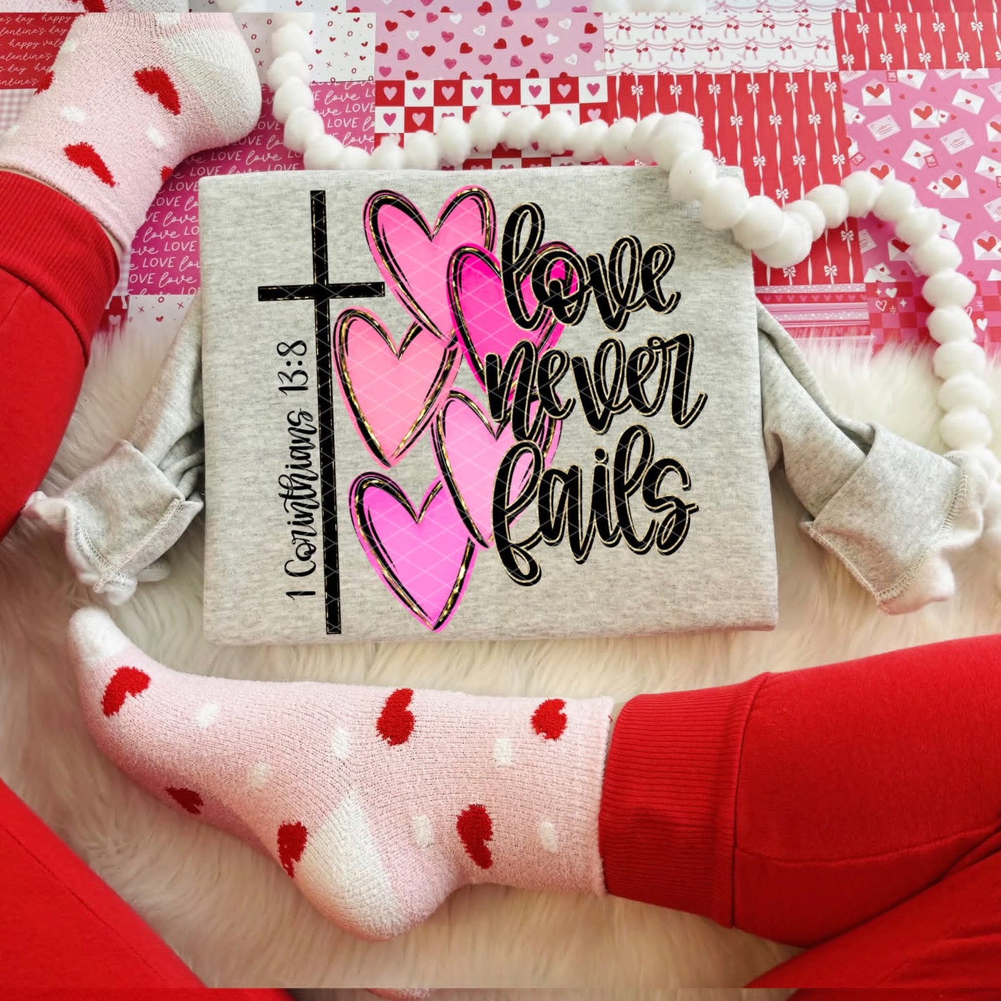Love Never Fails - Shirt SDD2026
